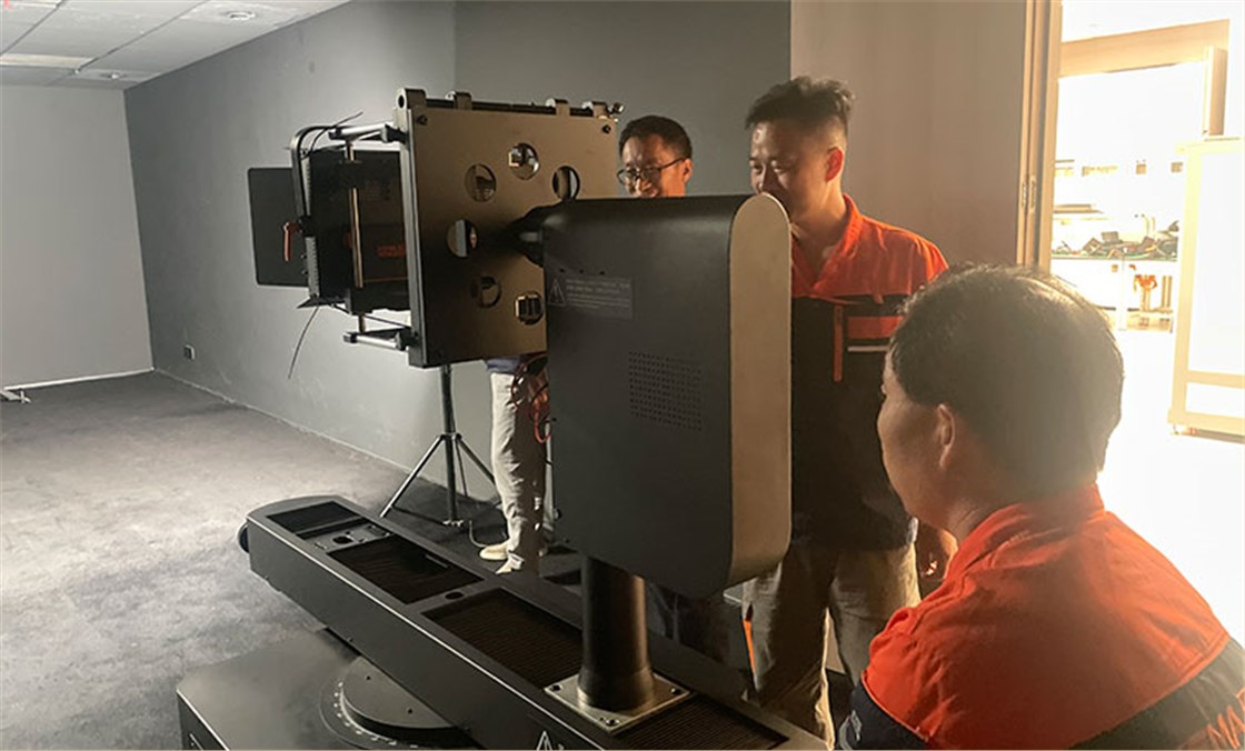 关于杜书涛发明电动翻转灯2