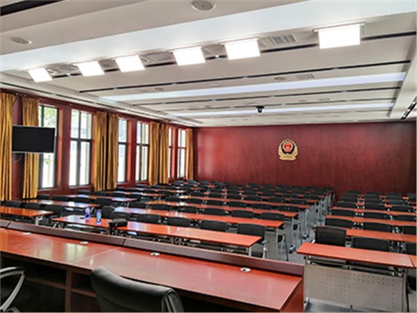 长江航运人民警察学院会议室灯光案例