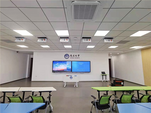 案例丨武汉珂玛灯光助力南昌大学精品录播教室建设