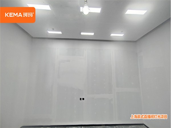 20㎡上海慕式直播间:直播什么灯光显得人好看 20㎡上海慕式直播间:直播什么灯光显得人好看