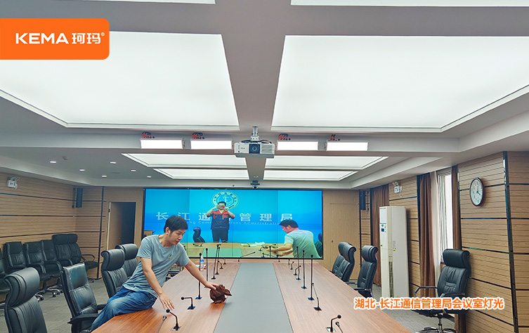 长江通信管理局灯光 (3)