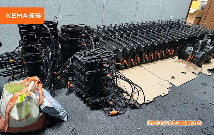 浙江东讯文化集团直播间灯光4